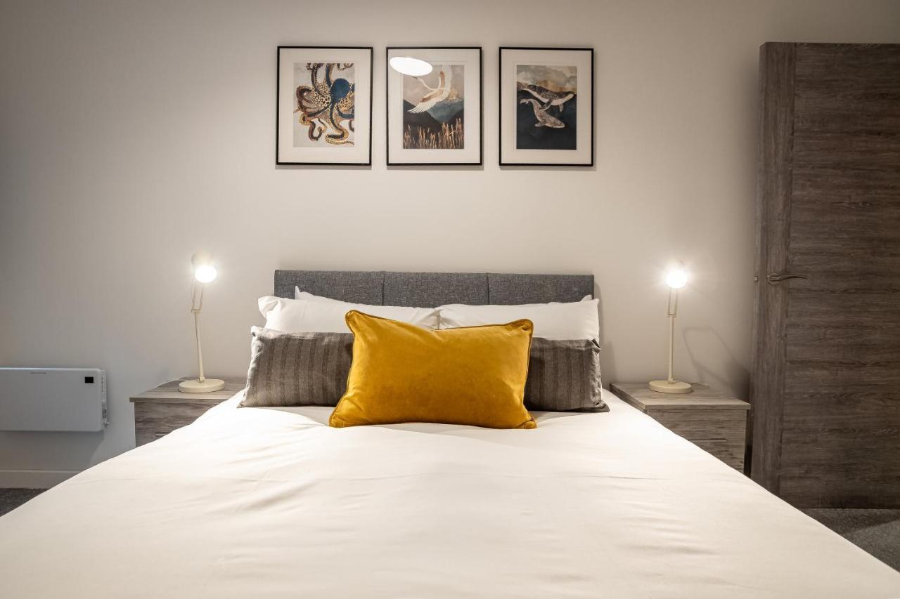 Two Bedroom - Central Peterborough Apartment - Bayard Apartments Esterno foto